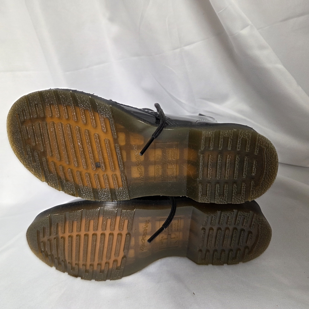 Dr. Martens Black Patent Leather Ankle Boots 11821 Size 6 - Picture 3 of 7